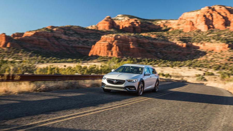  Buick Regal TourX 2017 года  (NA) (фото 60 из 61)
